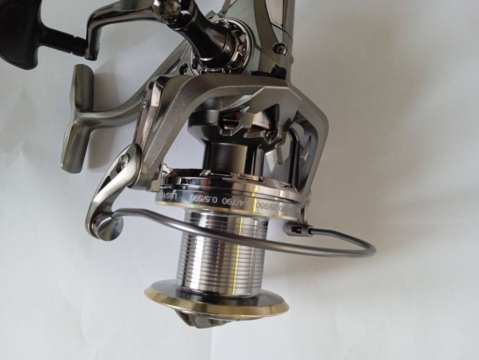 Риболовна макара14000