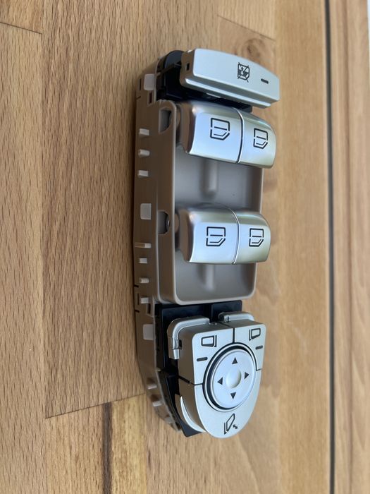 Butoane Mecedes geamuri șofer Mercedes C/E/S GLC/CLA/W205 W213 W222