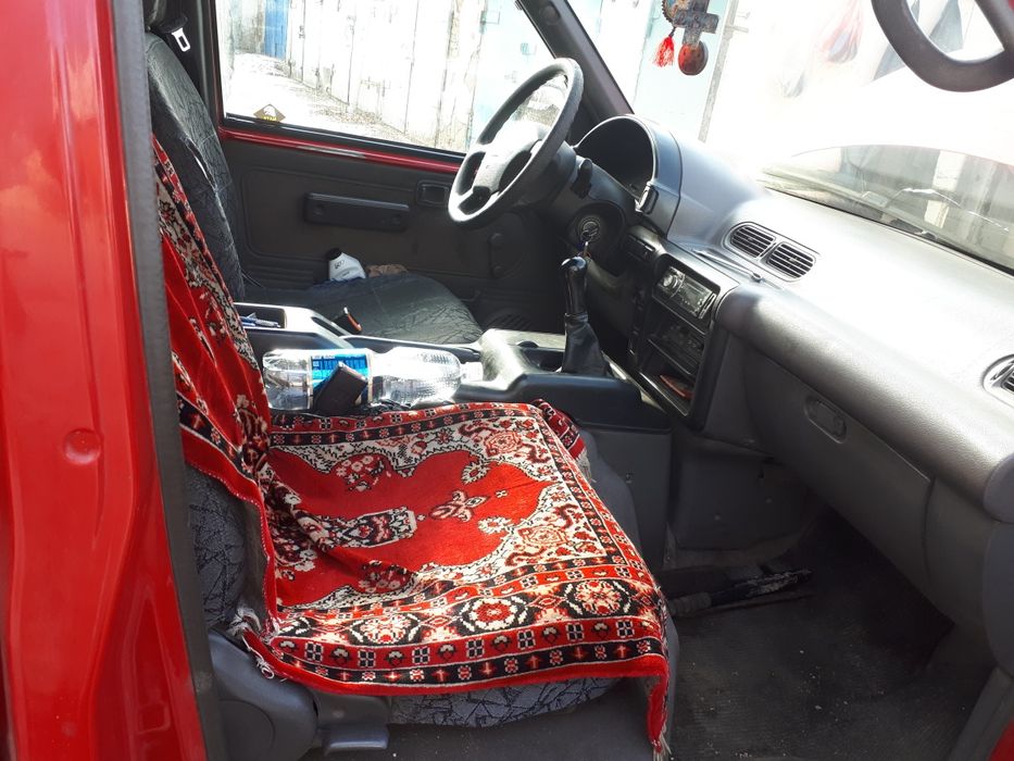 Продаю Nissan Serena
