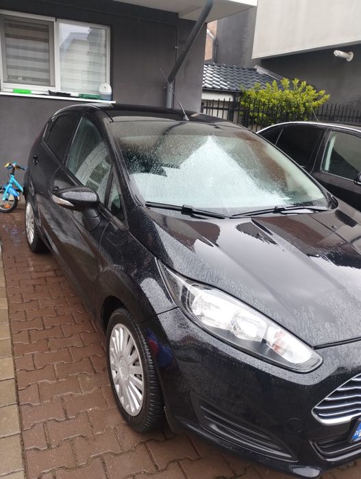 Ford Fiesta 2015 1.5 TDCi 75CP – AC, Bluetooth, Revizie făcută