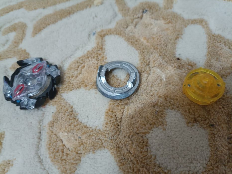 продам бейблейды