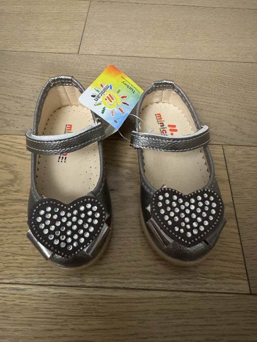 Туфли детские девочкам