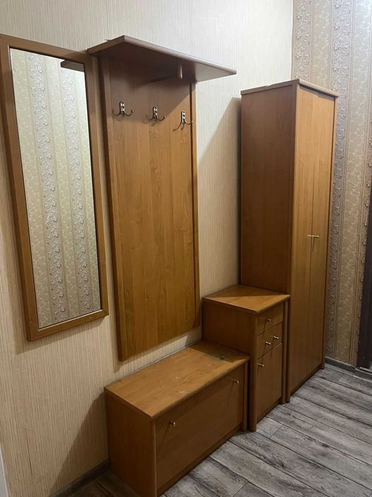 Шкаф для прихожей