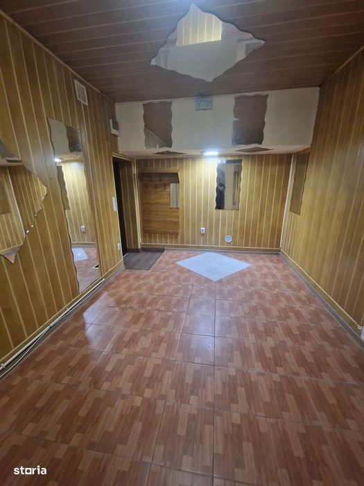 De vanzare garsoniera spatioasa,are baie, centrala termica,Pret 11500e