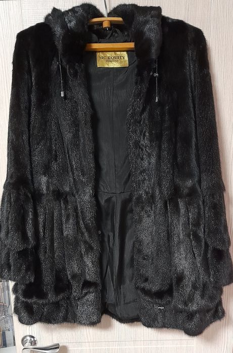 Продам норковую шубу