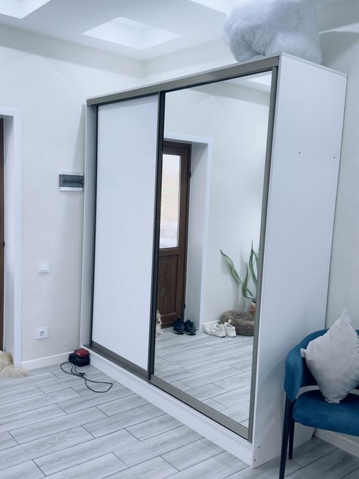 Шкаф купе белый б/у