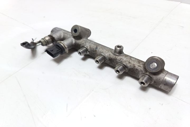 Rampa injectoare 1.7 CDTI 0445214094 Opel Astra H