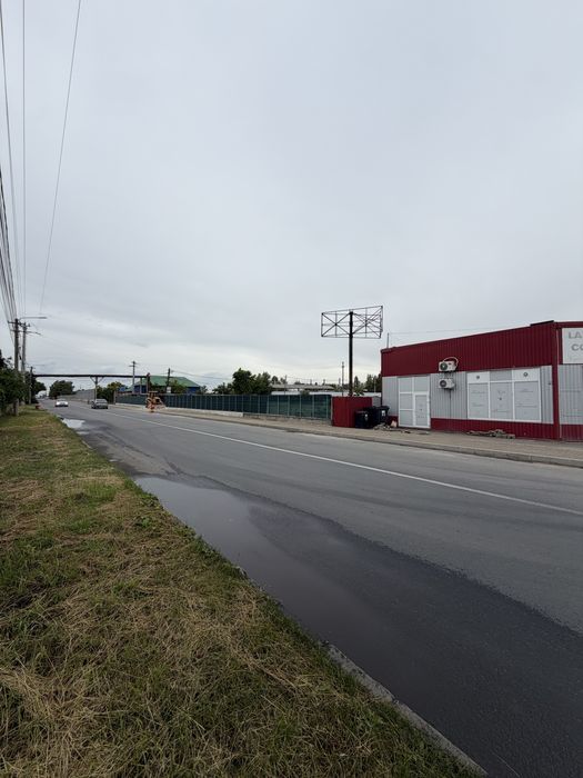 Inchiriez teren vad comercial Campul linistii