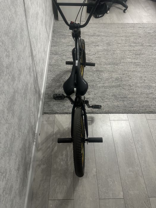 Велосипед трюковой BMX