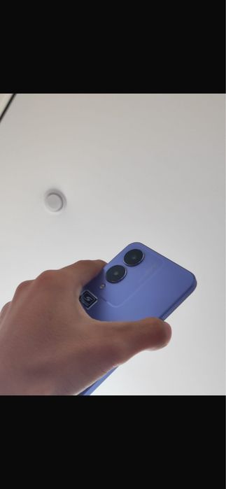 Vivo y17s 128 гб разбить экран  обм предлогайте