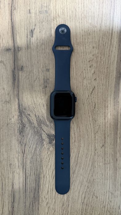 Apple watch series 8