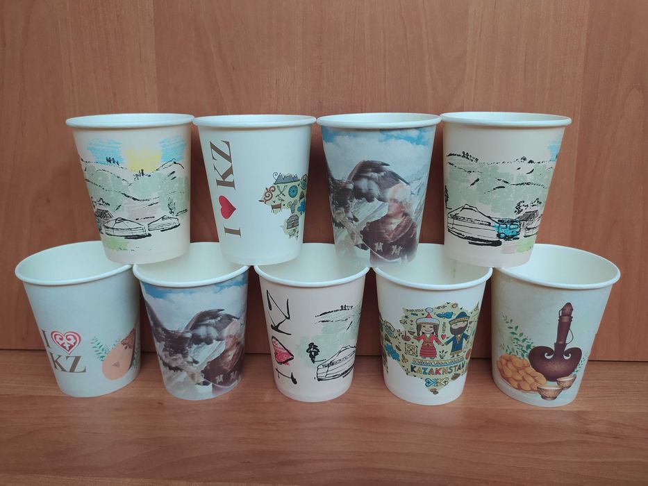 Бумажные стаканы