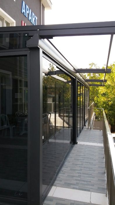 Плъзгаща 5 канална стъклена система безпрофилна