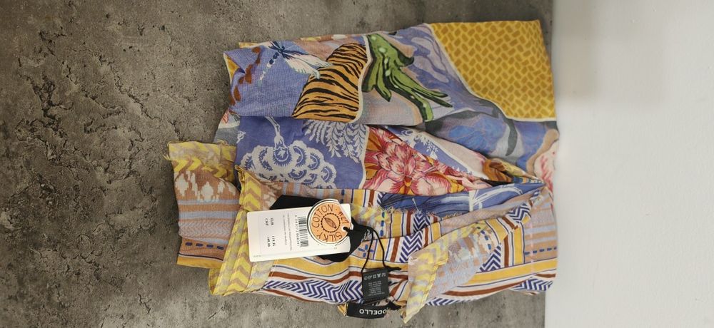 Esarfa din matase cu bumbac