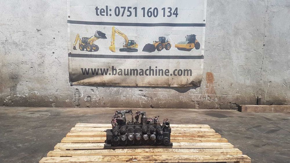 Distribuitor hidraulic comenzi spate JCB 4CX