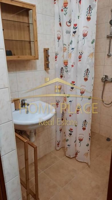 Дава се под наем Тристаен апартамент в Варна, Център - 85 кв.м за 637.5 € - Снимка #12