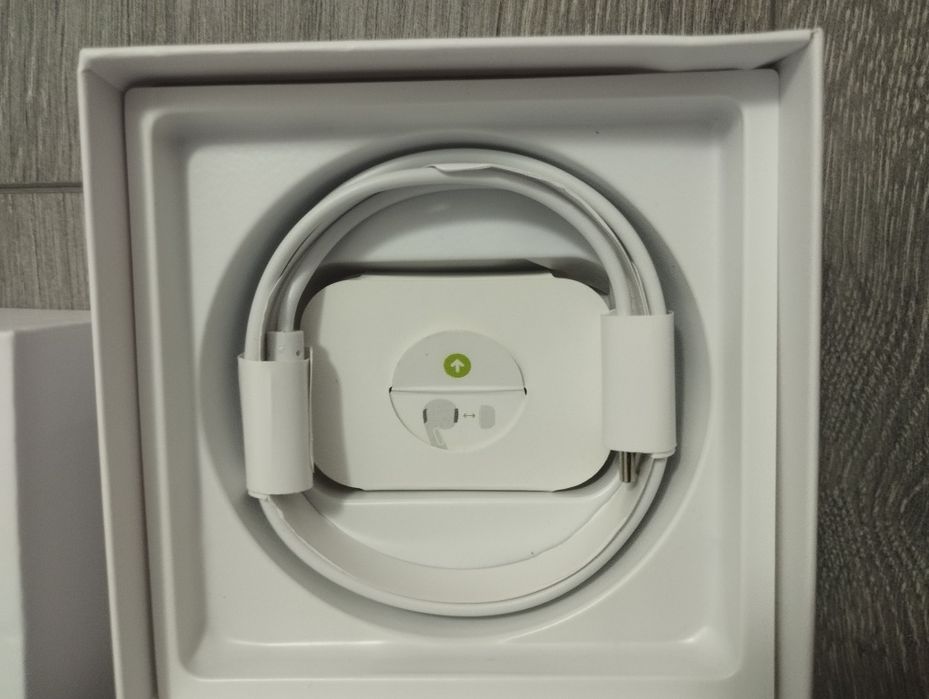 Căști Airpro noi desigilate