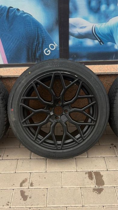 Продам шины 205/50/17