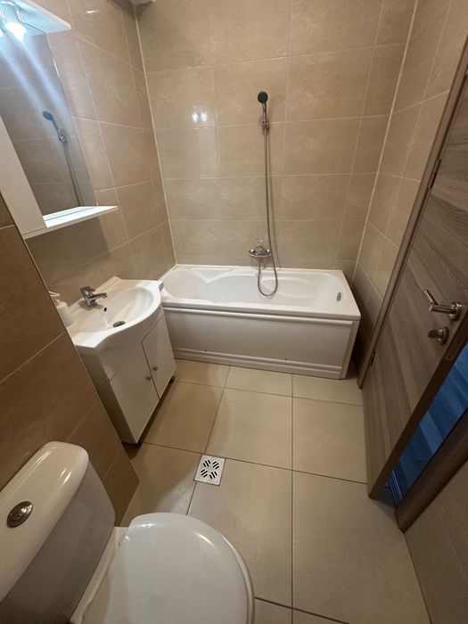 Apartament 3 camere + parcare privata , 90 mp, cu vedere la mare – Summerland, Mamaia – închiriere extrasezon