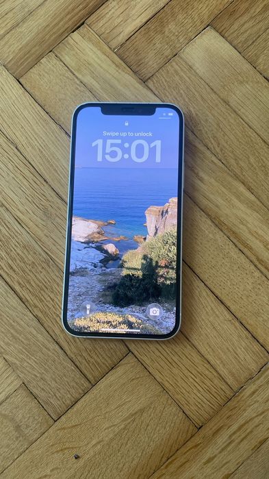 Iphone 12 64 Gb.