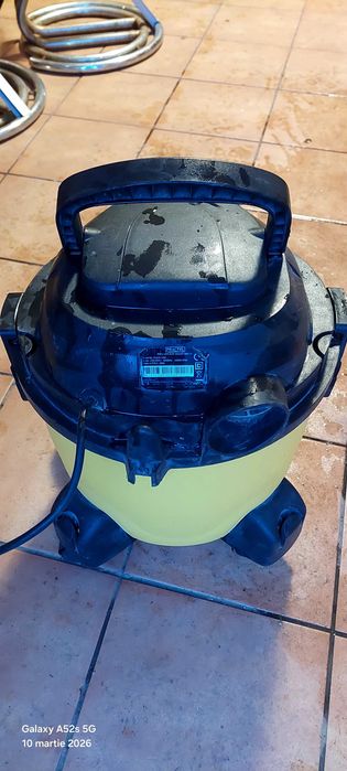 Particular vând aspirator profesional Practyl 1250w