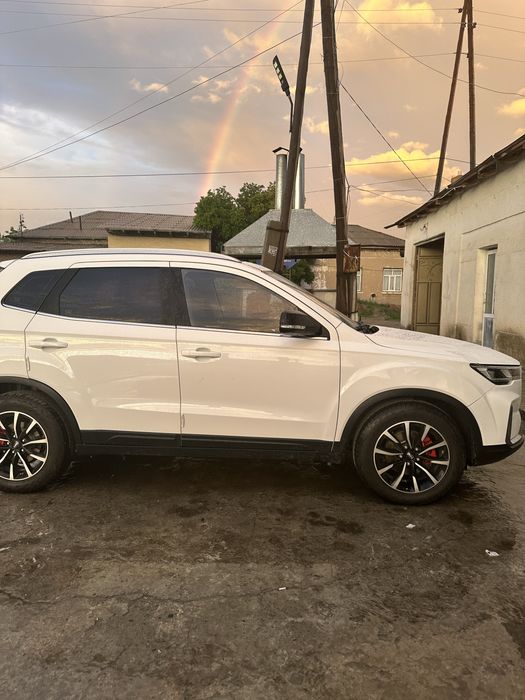 Bestune Faw t 33 turbo