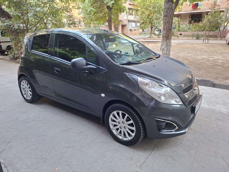 Spark 2 pozitsya