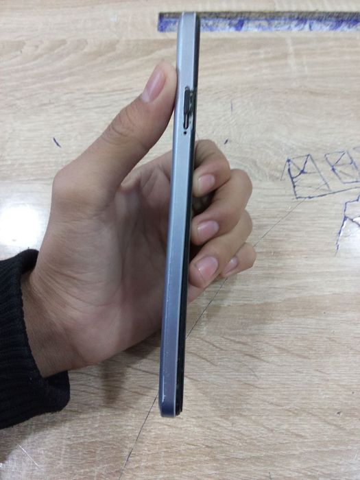 Redmi note 11E    128/6     5G