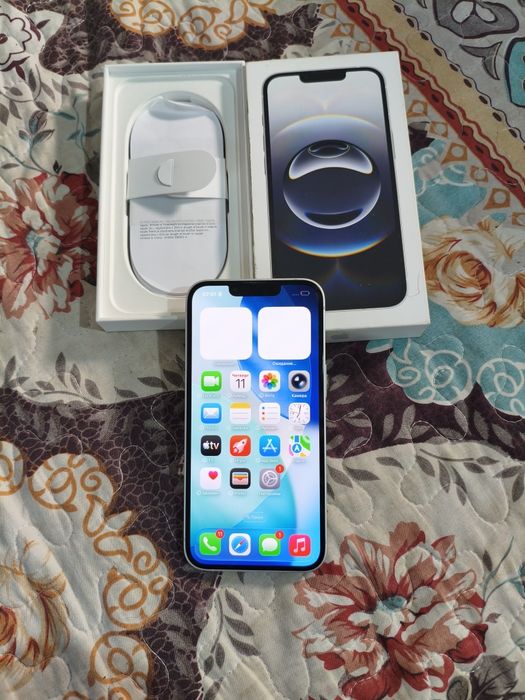 98%акб, iphone 16e, айфон 16е в идеальном состоянии