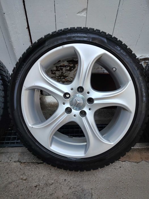 Оригинални  лети джанти 18"за Мерцедес W205
Всезезонни гуми 225/45/18