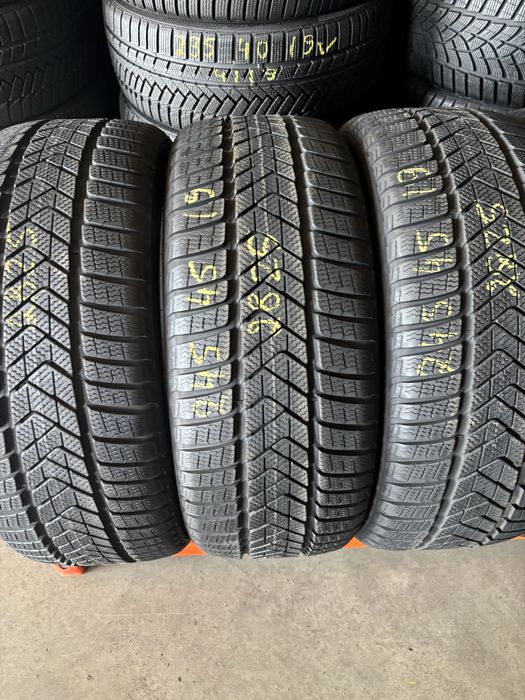Anvelope Iarna 245/45/19 Pirelli SottoZero 3 245 45 19 R19