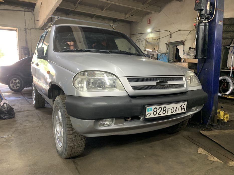 Продам шевролет ниву