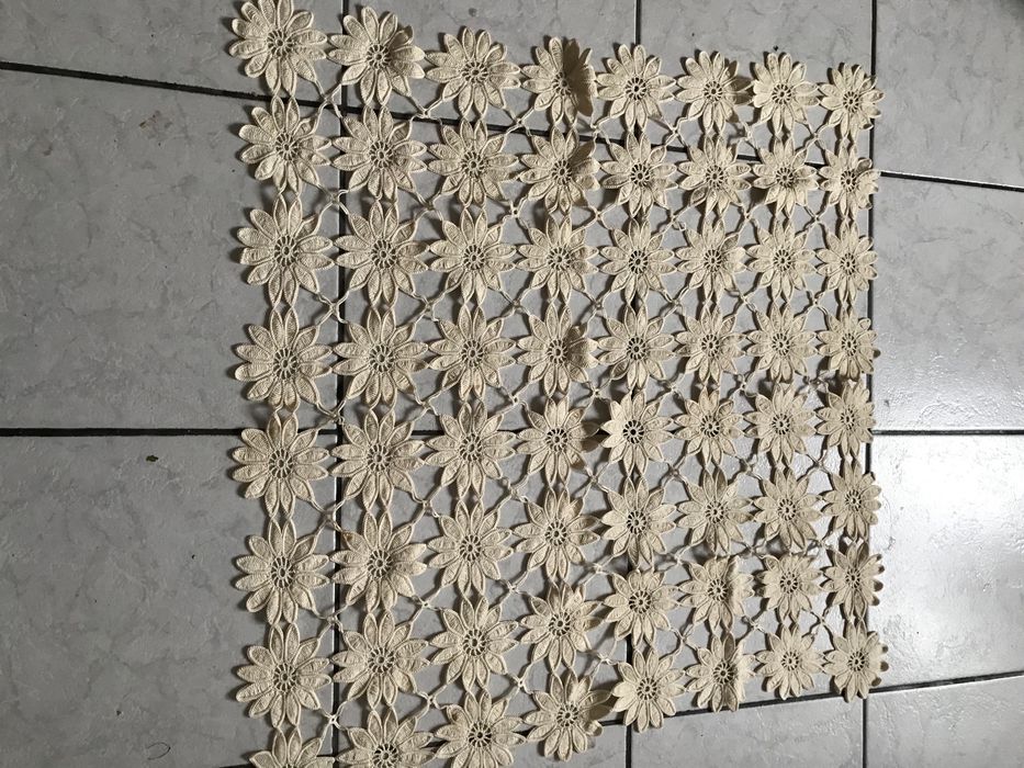 Mileuri macrameu de mina