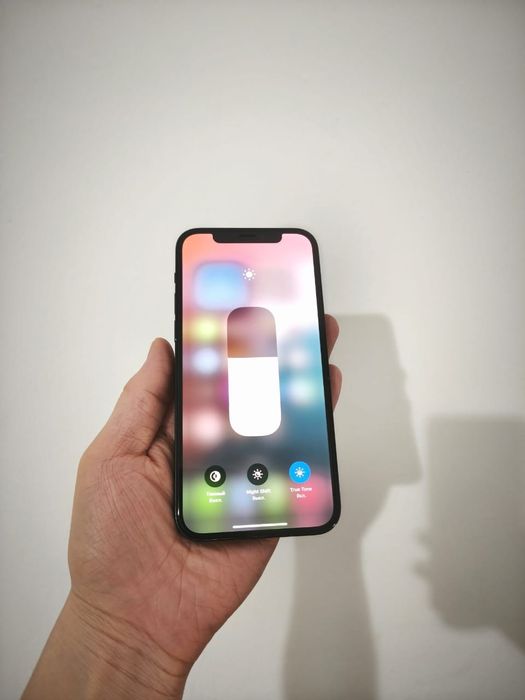 iPhone 12/64GB емкость 70%