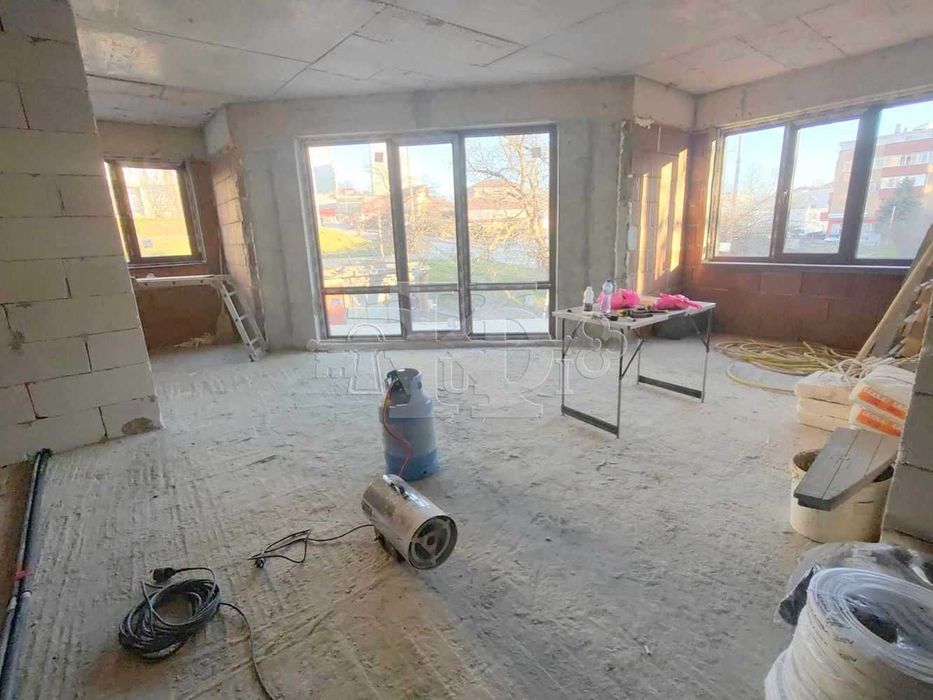 Продава се Двустаен апартамент в Добрич, Балик - 85 кв.м за 942 €/кв.м - Снимка #3