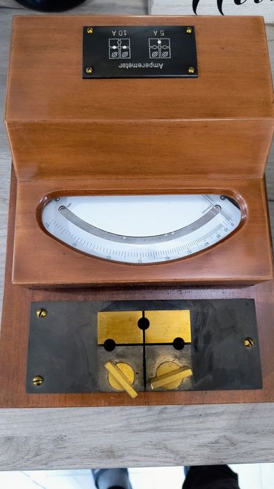 Aparat de măsură Ampermetru din anul 1948