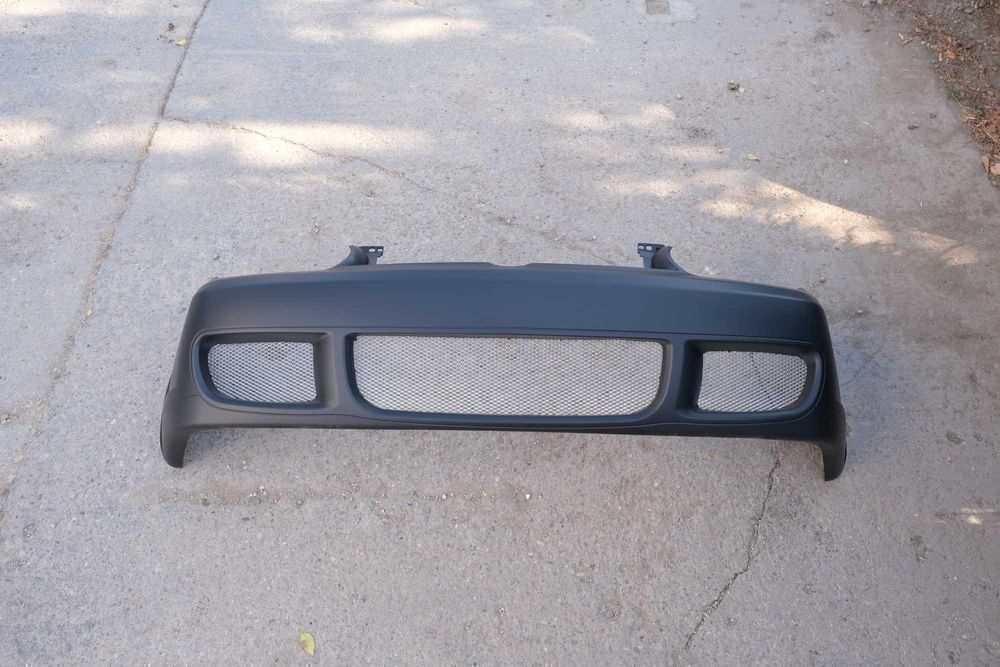 Bara Fata VW Golf IV 4 (1997-2004) R32 Design Cu Grile Plasa