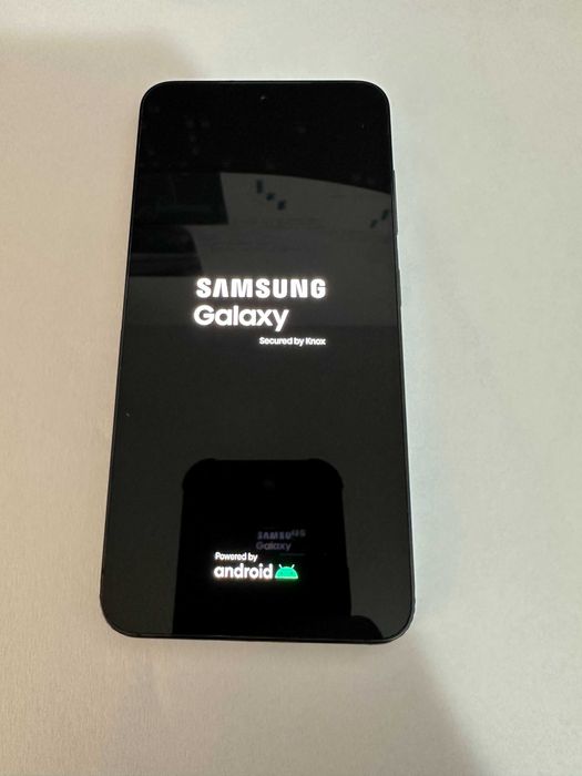 Samsung S23 128GB cu 8 GB RAM Black