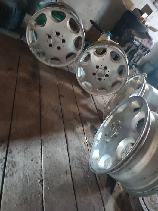 Продам диски на Мерседес