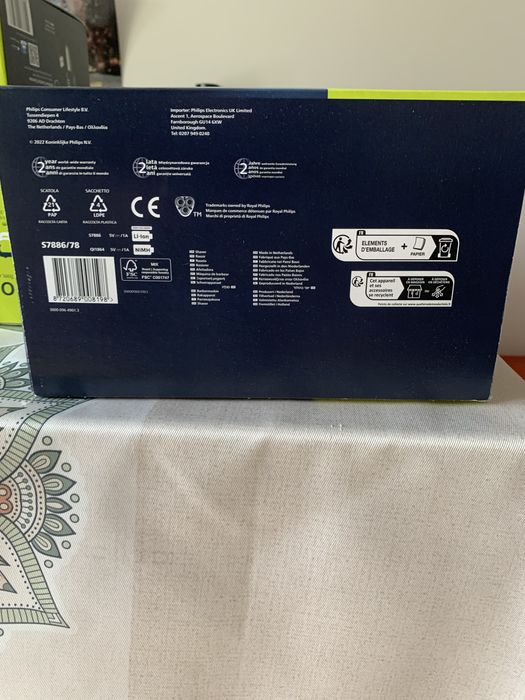 Philips Shaver 7000 series + OneBlade