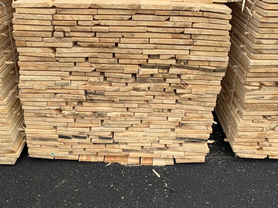 Vând cherestea răşinoase molid