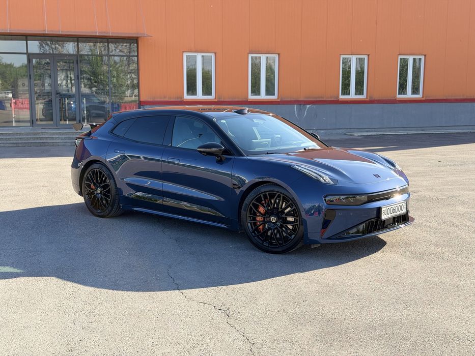 Zeekr 001 z-sport restayling