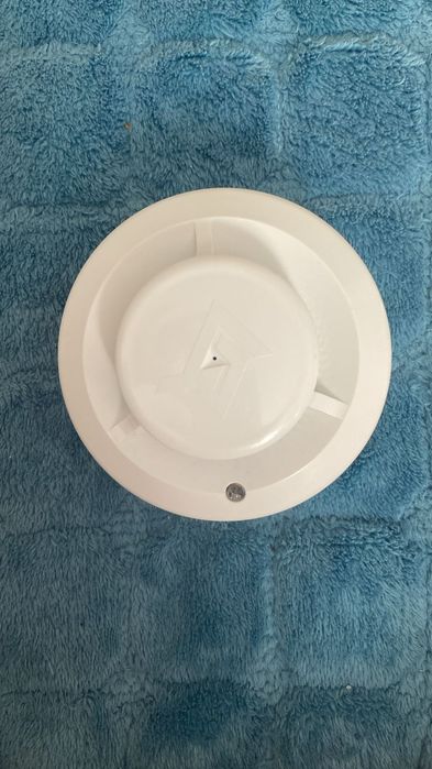 Продам пожарный дымовой извещатель