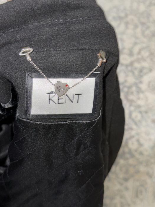 Ayollar paltosi Kent