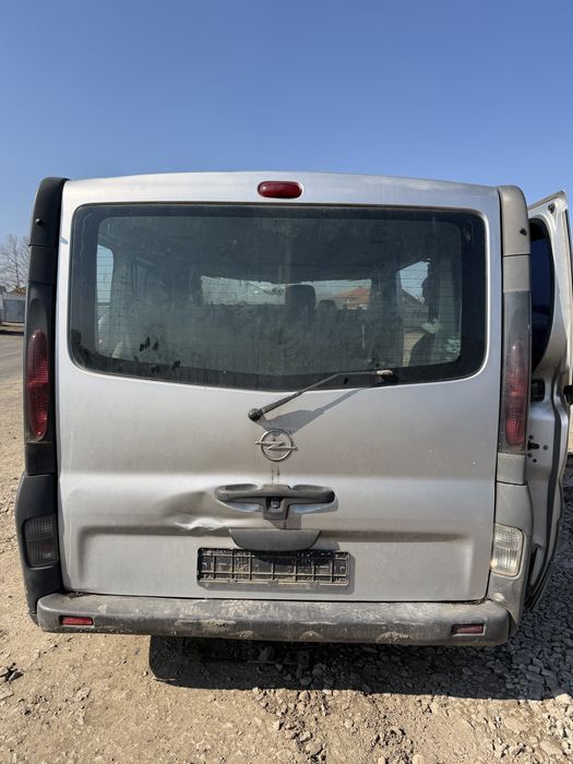 Opel Vivaro / Renault Trafic / Nissan Primastar – На части