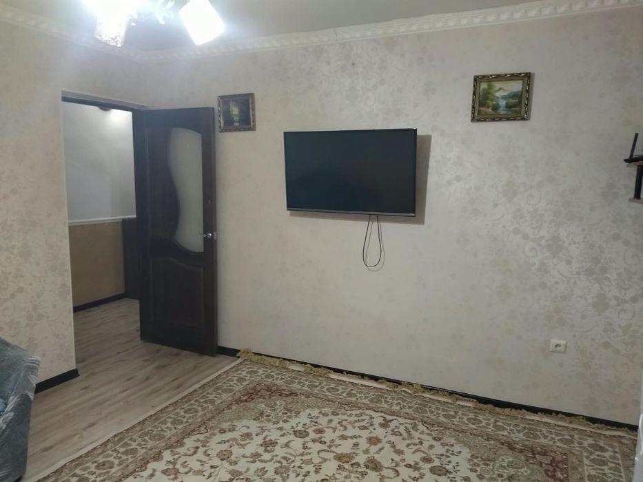 Сдаётся 2 комн квартира
