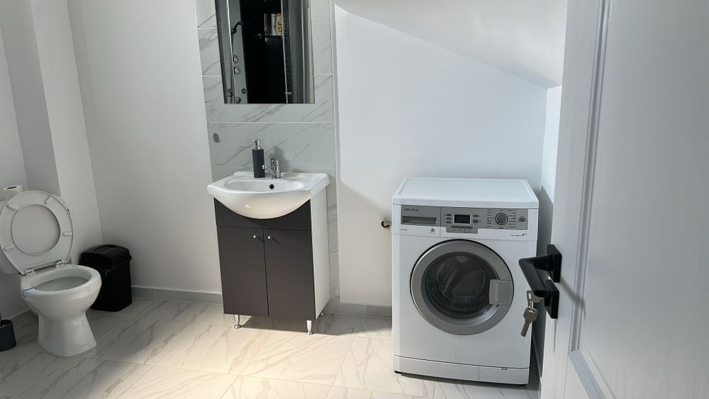 Vila de inchiriat in Clinceni/ Domnesti