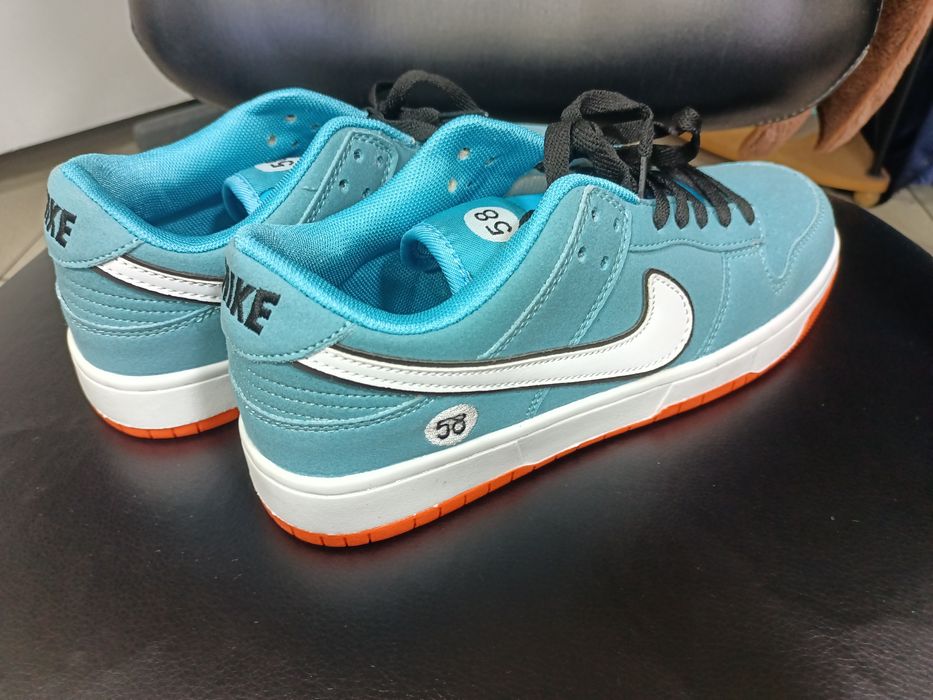 Продам кроссовки 41р. Новые.