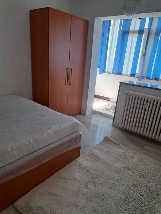 Inchiriere apartament proprietar Zona Spital Municipal