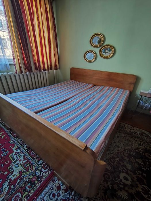 Спалня и гардероб от бук